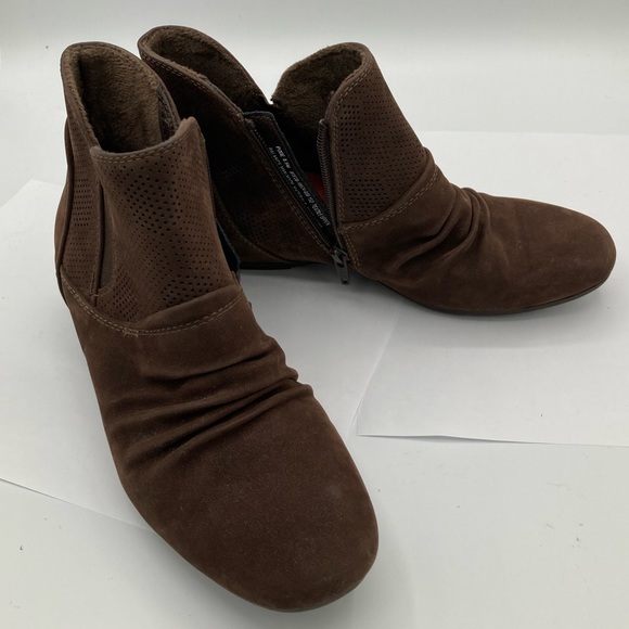 Bare Traps Pixie Bootie NIB booties women’s size 8.5 - Picture 5 of 11